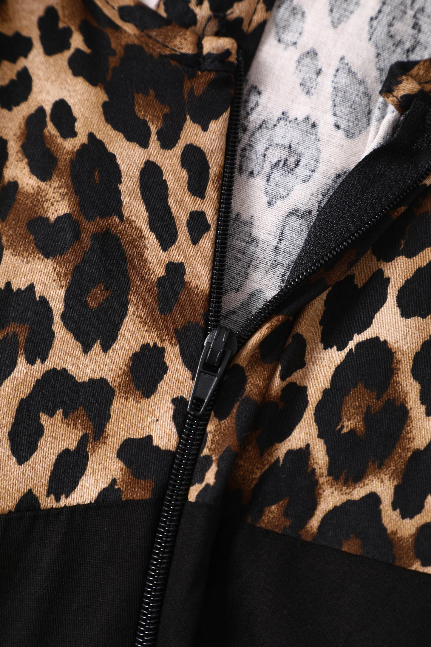 Lisa Retro Leopard Print Shirt Dress