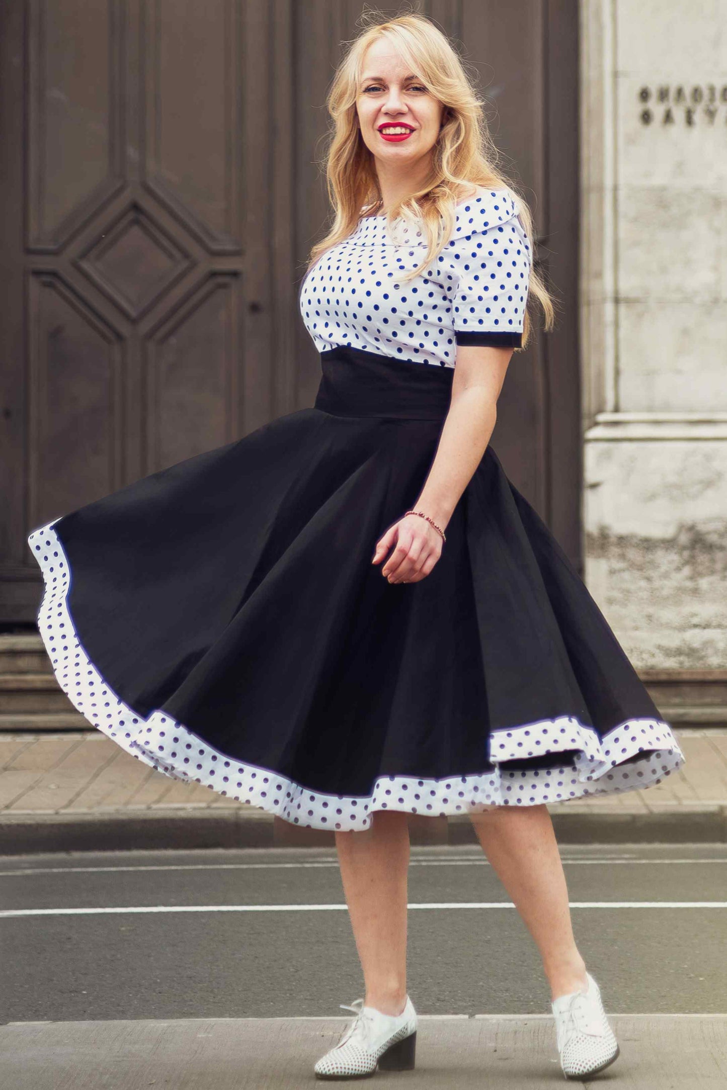 Darlene Retro Swing Dress in White-Black Polka
